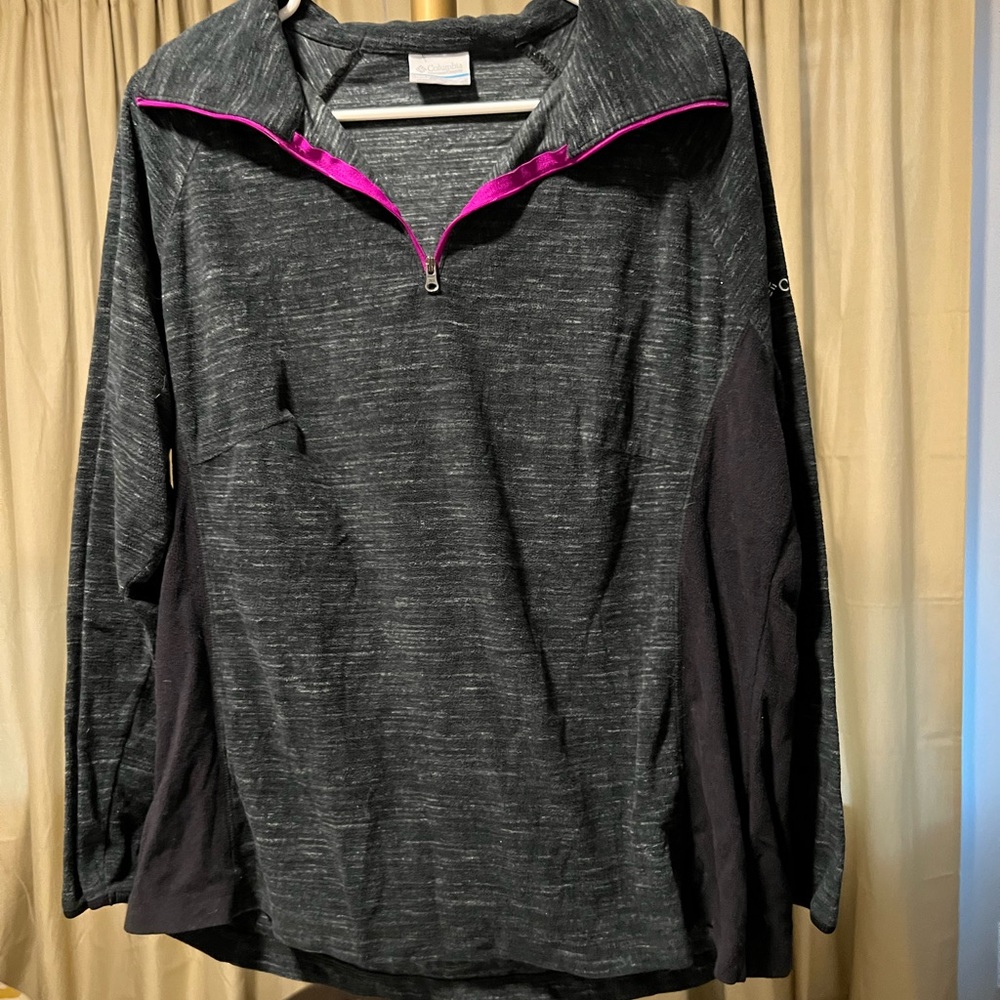 Plus size Columbia quarter zip